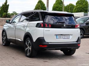 Peugeot 5008 1.5 BlueHDi 130bhp Auto GT - Image 4