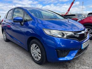 17 Honda Fit Automatic NCT 3/27 Warranty €8,495 - Image 3