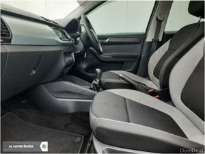 Skoda Fabia AMBITION 1.0 MPI 60BHP 4DR - Image 4