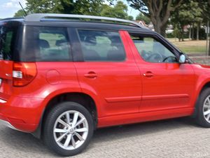 Skoda Yeti 2017 1.2 TSi 5dr *FSH & NEW NCT* - Image 4