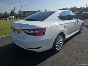 Skoda Superb 2.0TDI SE L EXECUTIVE TDI DSG, COST € - Image 2