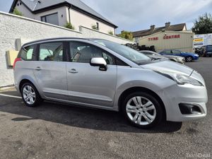 Stunning Peugeot 5008 2016 WARRANTY NEW NCT - Image 4