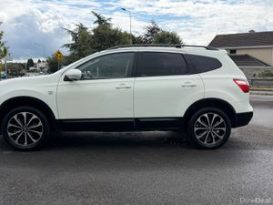 ABSOLUTELY STUNNING Nissan Qashqai+2 2013 - Image 4