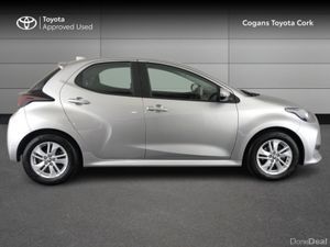 Toyota Yaris 1.0 LUNA 4DR - Image 3