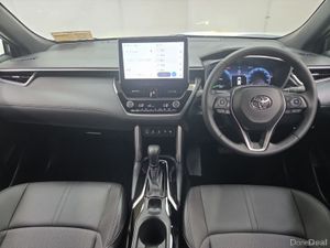 Toyota Corolla Cross Z Hybrid - Image 4