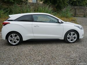 2015 Hyundai i20 - Image 3