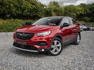 2020 Grandland X 1.2/1 owner/55k km/1yr Warranty - Image 4
