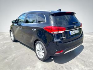 2018 Kia Carens 1.7 EX - Image 4