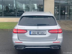 Mercedes-Benz E-Class 300de AMG Line *Estate, Low - Image 4