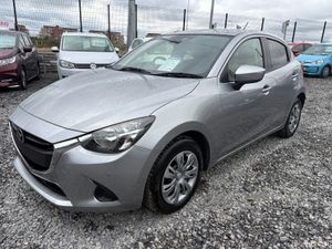 MAZDA DEMIO 1.3 AUTO *FR\REAR PARKING SENSORS* - Image 2