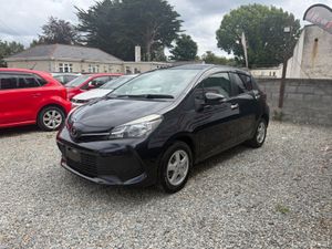 Toyota Vitz 2015 low milage push start - Image 3