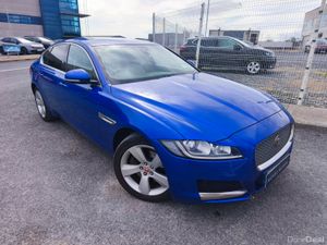 Jaguar XF 2.0 D 180PS Portfolio Automatic - Image 3