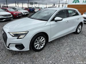 AUDI A3 SPORTBACK 1.0 AUTO *LOW MILEAGE* - Image 2