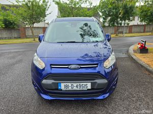 Ford Tourneo Connect wheel chair accessible - Image 3
