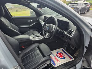 BMW 3-Series M SPORT AUTO - Image 4