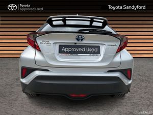 Toyota C-HR HYBRID SPORT // REAR CAMERA // BLUETOO - Image 4