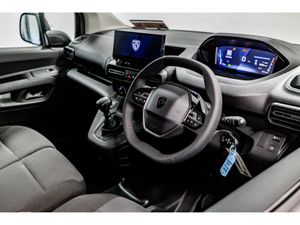 Peugeot Partner Pro Plus 1.5 Diesel 100HP 650Kg L1 - Image 2