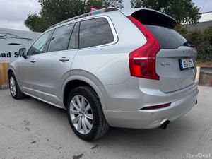 161 Volvo XC90 AWD MOMENTUM GT 5DR AUTO - Image 4