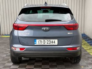2017 Kia Sportage 1.7 D EX - Image 4