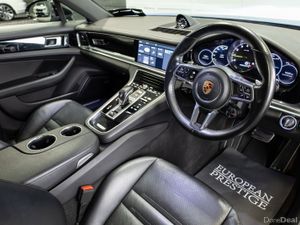 2018 Porsche Panamera 4 E-Hybrid - Image 3