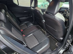 Toyota C-HR ( 192 REG ) SELF CHARGING HYBRID- CARP - Image 4