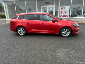 Renault Megane IV ST Sport Tourer Dynamique 5 - Image 2
