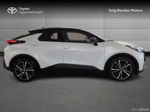 Toyota C-HR HYBRID SOL - Image 3