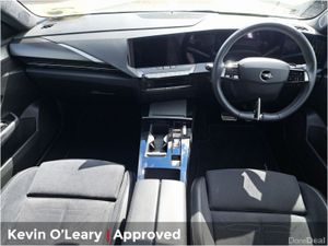 Opel Astra 1.2T GS 130PS 8 Speed Auto - Image 2