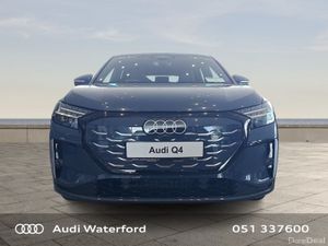 Audi Q4 e-tron S LINE - Image 2