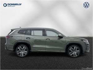 Volkswagen Tayron Diesel Estate R-Line - Image 4