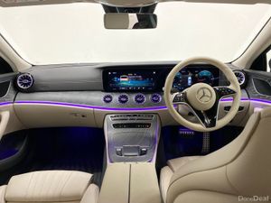 Mercedes-Benz CLS CLS 220D AMG Line Auto | Reversi - Image 4