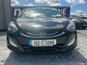 2013 HYUNDAI i30 1.6 DIESEL LOW MILEAGE - Image 3