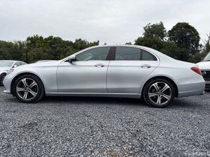 2017 MERCEDES E CLASS E220 SE AUTO - Image 4