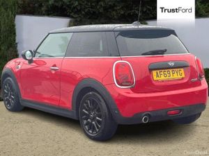 Mini Cooper 1.5 Cooper Classic II 3dr [Nav Pack] - Image 2