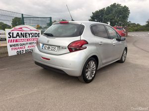 Peugeot 208 2018 - Image 3