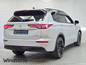 Mitsubishi Outlander 2.4 PHEV 248BHP 4WD 7 Seater - Image 3