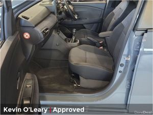 Dacia Sandero Expression TCe 100 E06X - Image 4