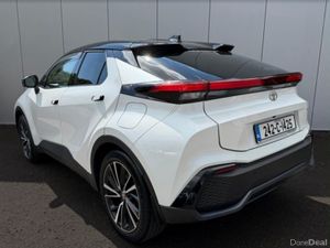Toyota C-HR C-HR PHEV SOL - Image 3