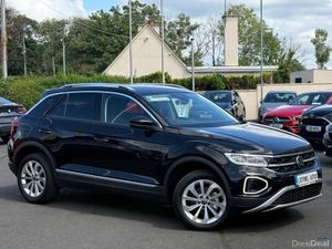 242 VW T-ROC STYLE 1.5 PETROL AUTOMATIC 150BHP - Image 2
