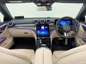 Mercedes-Benz CLE CLE 220D CABRIOLET AMG LINE + - Image 4