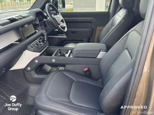 Land Rover Defender 90 3.0D Hard Top X-Dynamic SE - Image 4
