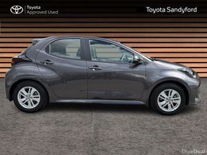 Toyota Yaris HYBRID LUNA // REAR CAMERA // TOYOTA - Image 3