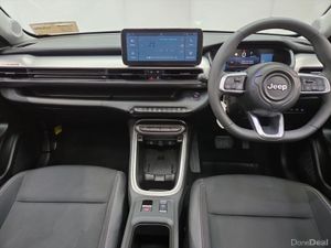Jeep Avenger Summit 156 Electric 54kWh Auto - Image 4