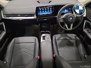 BMW iX1 eDrive20 xLine - Image 4