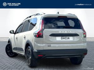 Dacia Jogger HEV 155 Expression Auto - Image 3