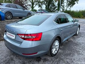 Skoda Superb 1.4 SE TECH IV PHEV (FULL LEATHER) - Image 2