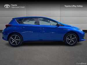 Toyota Auris AURIS HYBRID LUNA SPORT - Image 3