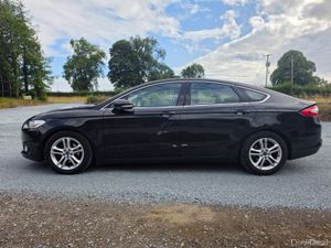 Ford Mondeo 1.5 diesel zetec ( NCT and TAX ) - Image 4