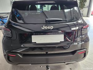 26 JEEP AVENGER  E-HYBRID EDCT6 LONGITUDE - Image 4