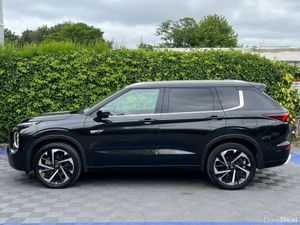 Mitsubishi Outlander 7-SEATER 2.0 HYBRID ** HUGE S - Image 4